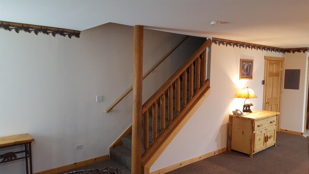 2Br Rustic Villa Utica Экстерьер фото