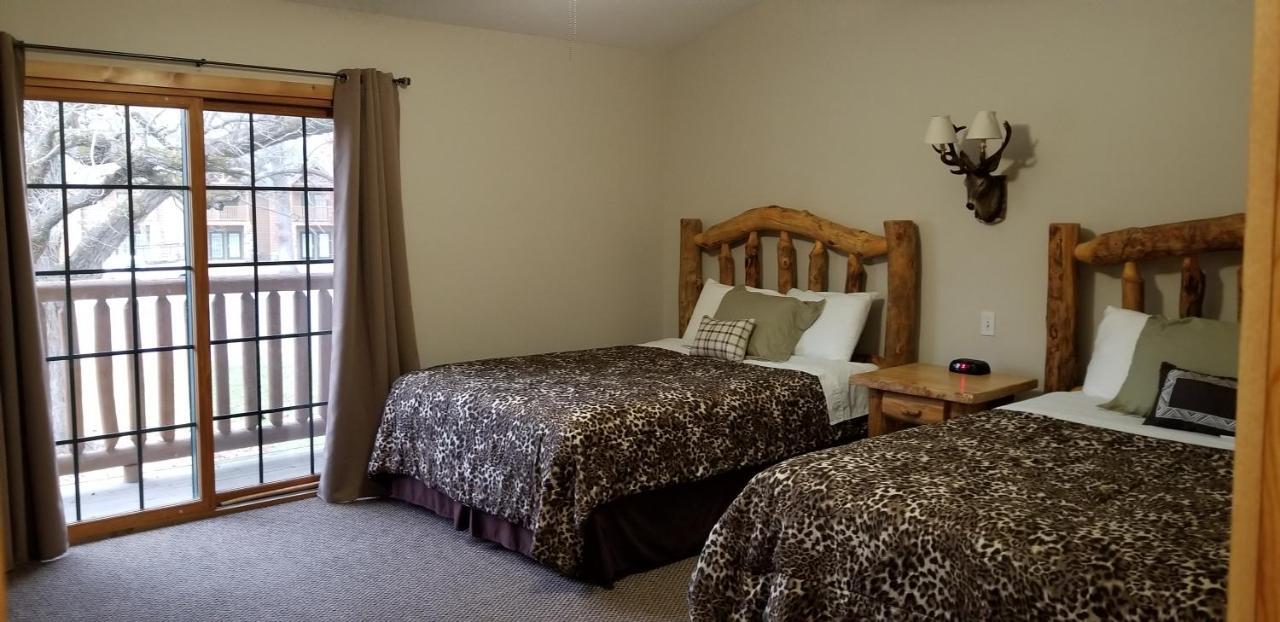 2Br Rustic Villa Utica Экстерьер фото